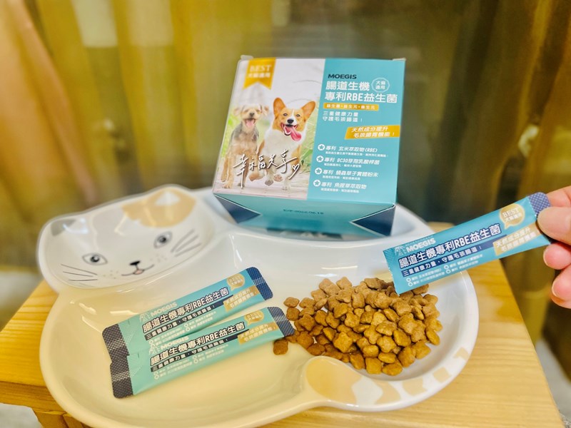 女人知己試用大隊,口碑行銷,部落客行銷,Moegis萌吉 腸道生機專利RBE益生菌,寵物益生菌,專利RBE益生元,專利蔬果酵素,小分子胜肽,藍藻粉,維持免疫力,幫助維持消化道機能,維持正常食慾,改變細菌叢生態,腸胃保健,犬貓適用